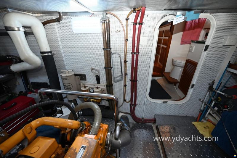 Seahorse Marine Diesel Duck 44 Trawler Motorsailer