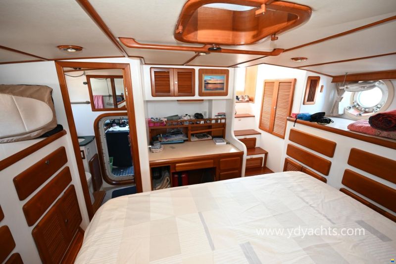Seahorse Marine Diesel Duck 44 Trawler Motorsailer