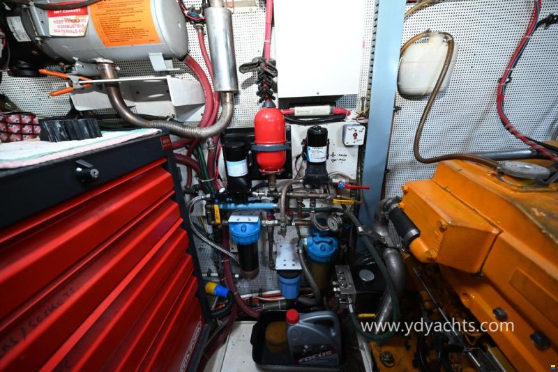 Seahorse Marine Diesel Duck 44 Trawler Motorsailer