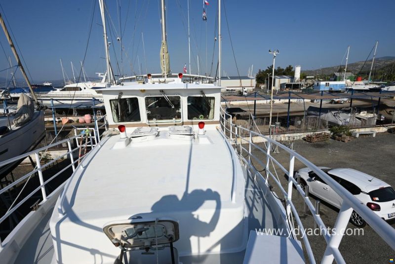 Seahorse Marine Diesel Duck 44 Trawler Motorsailer