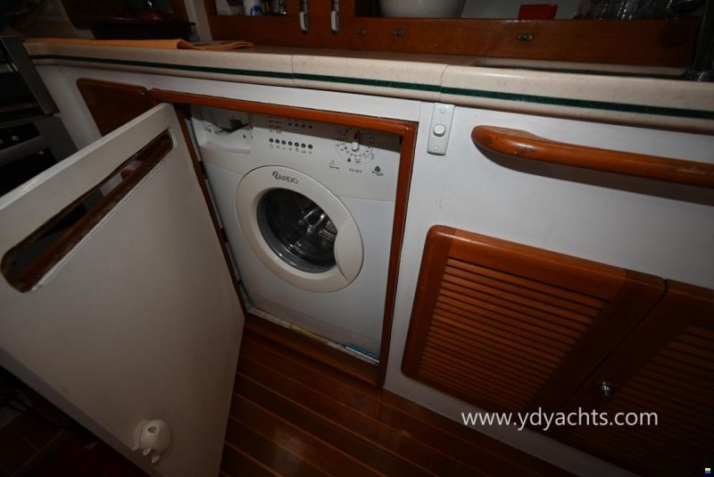 Seahorse Marine Diesel Duck 44 Trawler Motorsailer