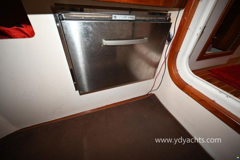 Seahorse Marine Diesel Duck 44 Trawler Motorsailer
