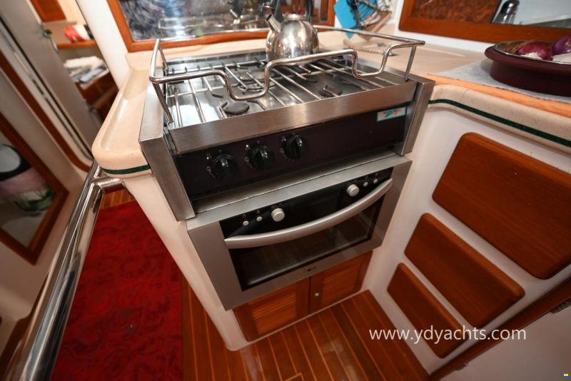 Seahorse Marine Diesel Duck 44 Trawler Motorsailer