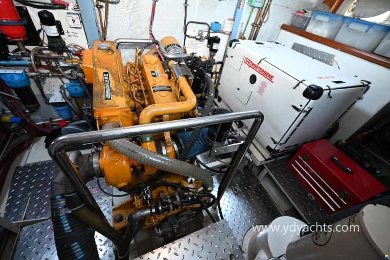 Seahorse Marine Diesel Duck 44 Trawler Motorsailer