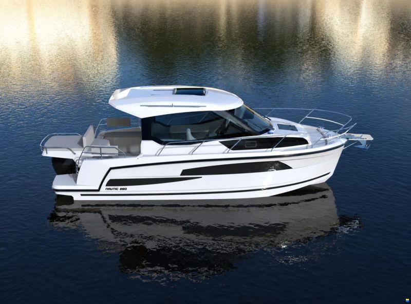 Nautic 880