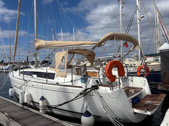 Dufour 380