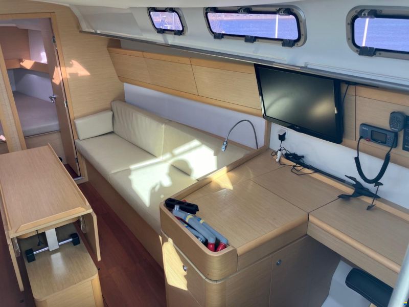Beneteau First 35