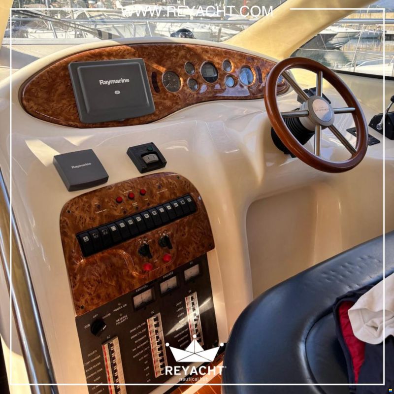 Azimut 39 Fly