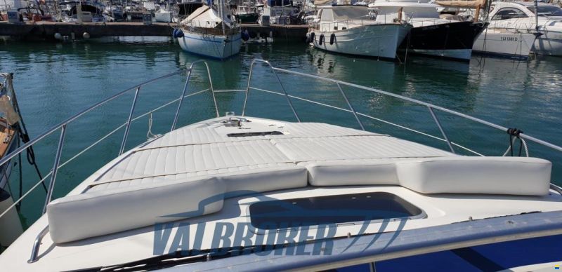 Sealine 360 AMBASSADOR