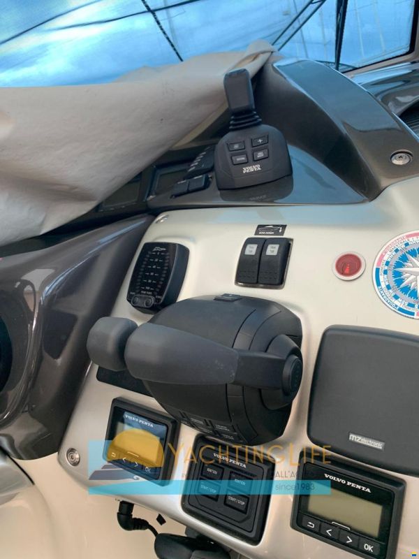 Cranchi MEDITERRANEE 43 HARD TOP