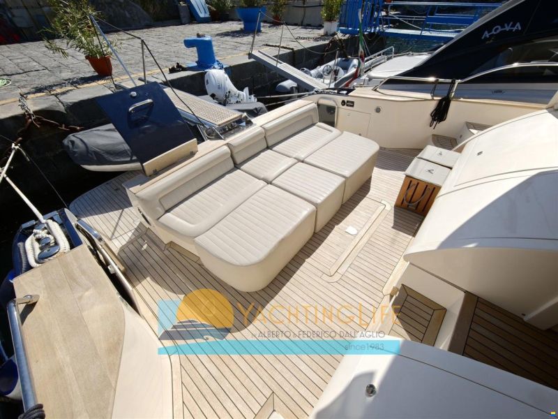 Cayman 58 WA