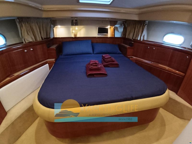 Ferretti 620