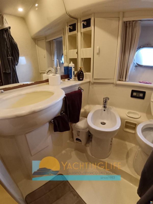 Ferretti 620