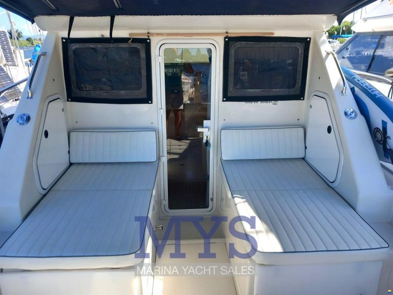 Cayman 30 Fly