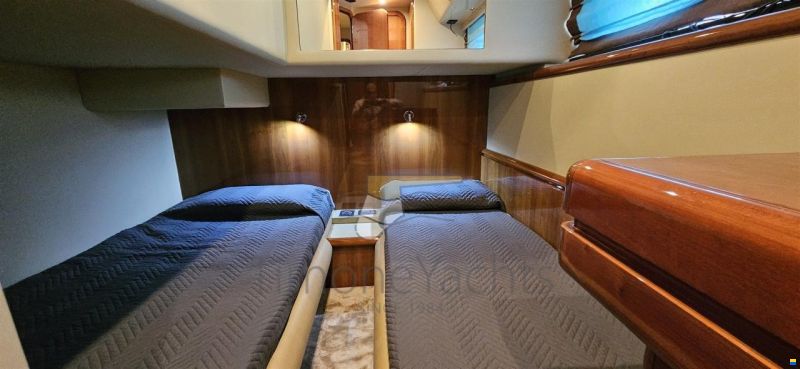 Ferretti 620