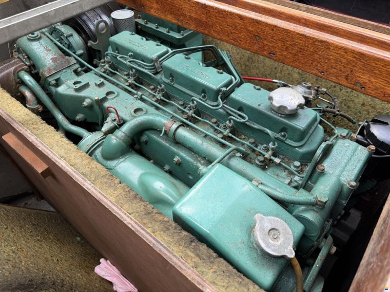 Coronet 27