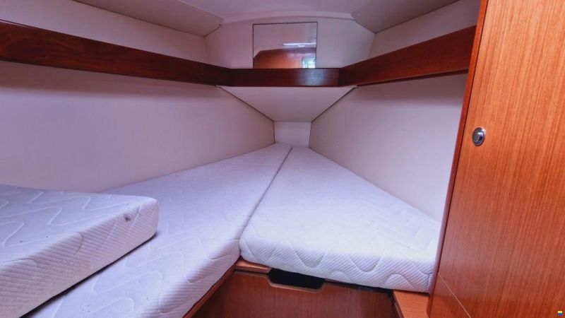 Beneteau Oceanis 31 (ondiepe kiel)
