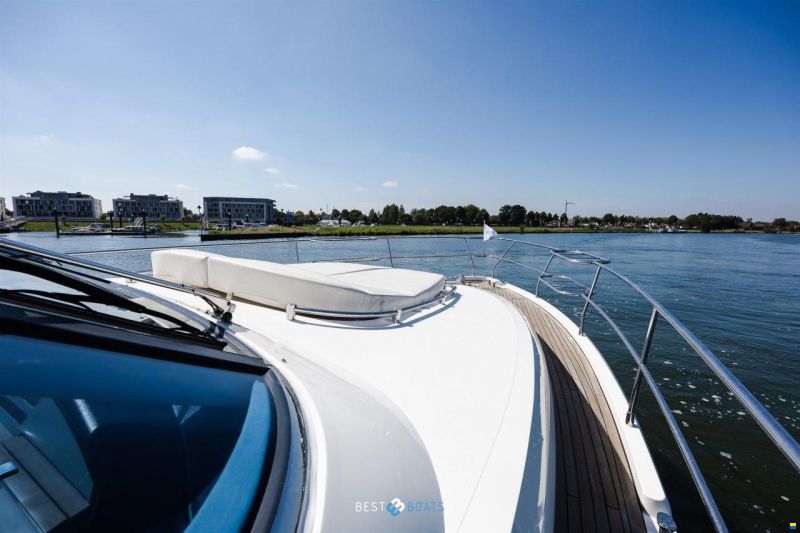 Fairline 58 Squadron