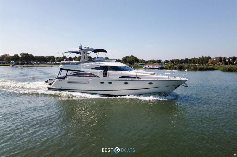 Fairline 58 Squadron