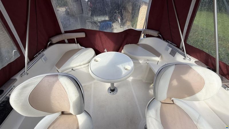Quicksilver 470