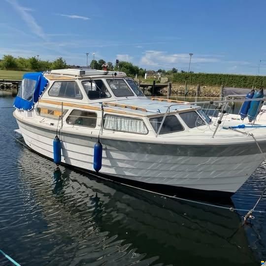 Saga 24 Cabin Cruiser