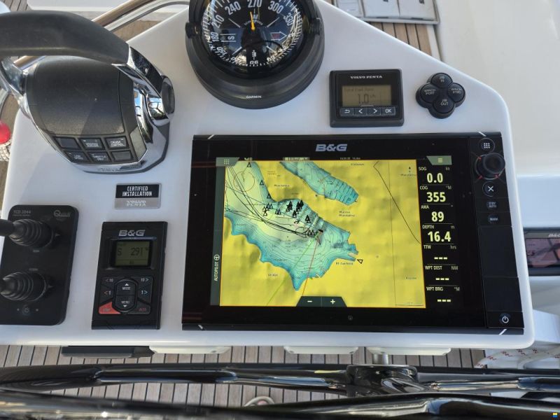 Hanse 575