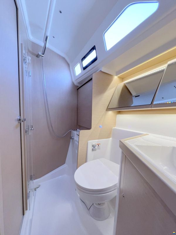 Beneteau Oceanis 40.1
