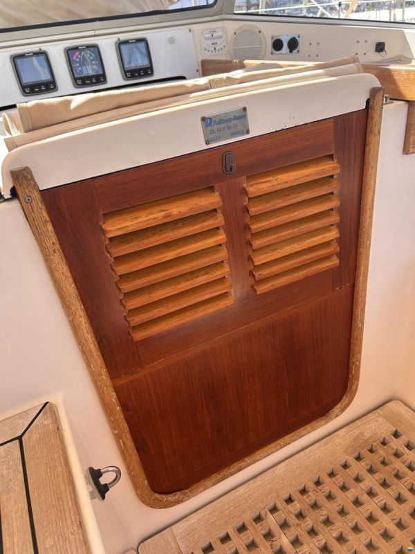 Hallberg-Rassy HR 42F MK II