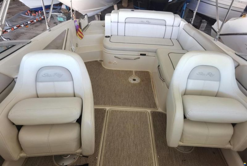 Sea Ray 260 Sundeck