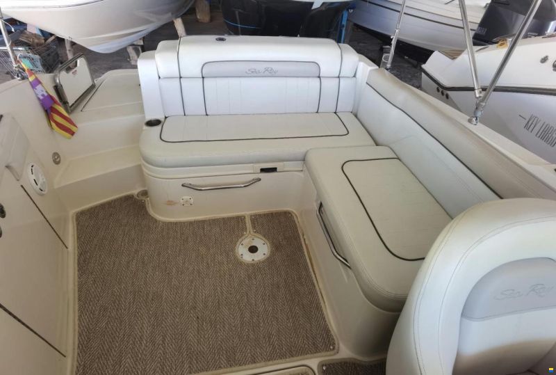 Sea Ray 260 Sundeck