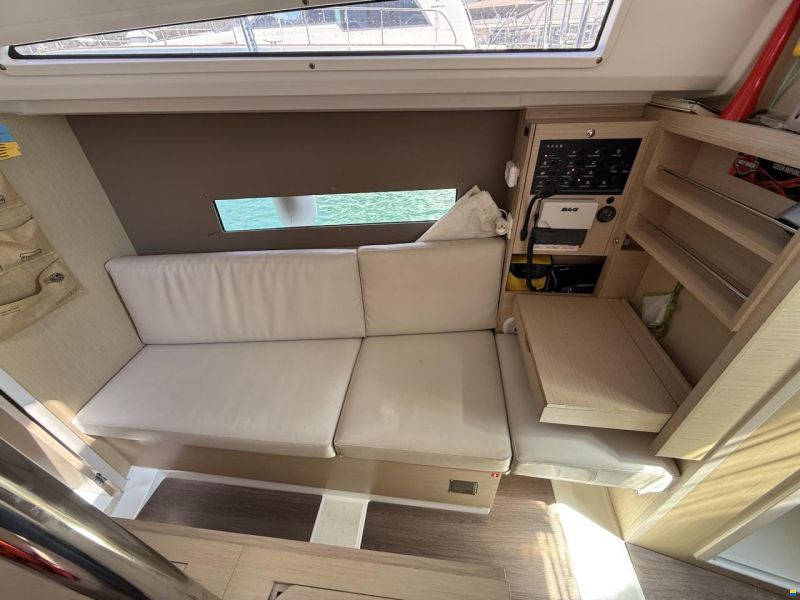 Beneteau Oceanis 30.1