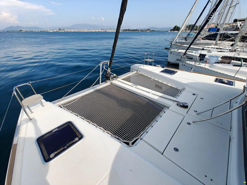 Lagoon 39
