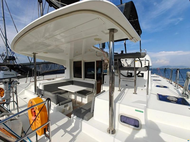 Lagoon 39