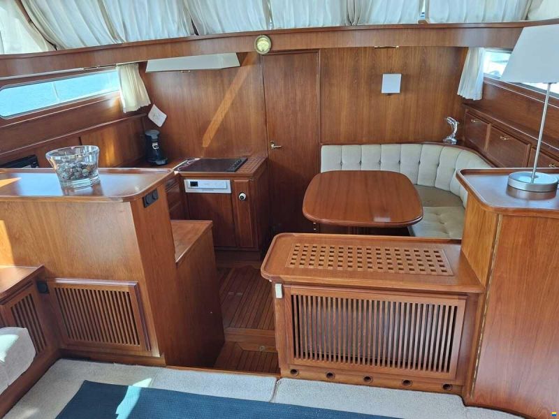 Super van Craft 1670