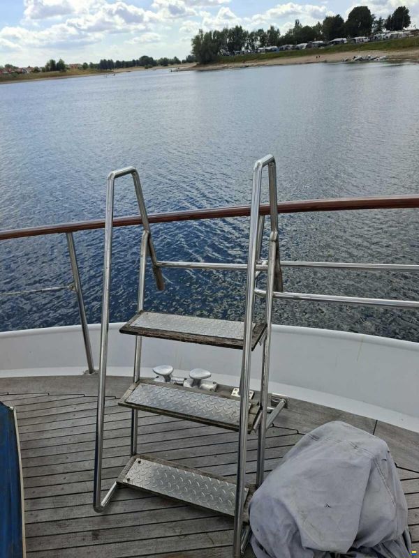 Super van Craft 1670