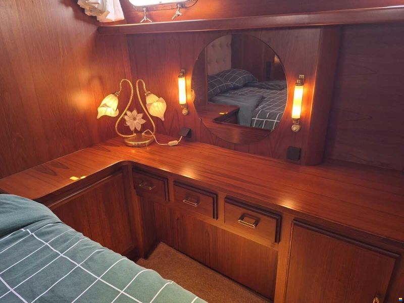 Super van Craft 1670