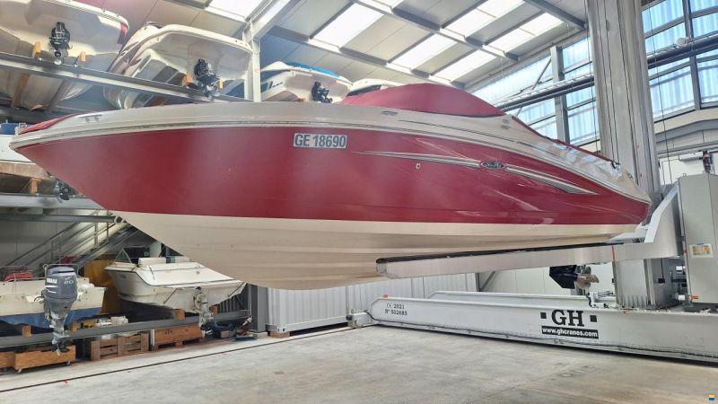 Sea Ray 230 select