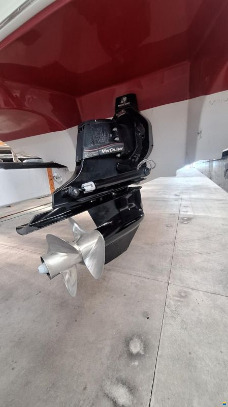 Sea Ray 230 select