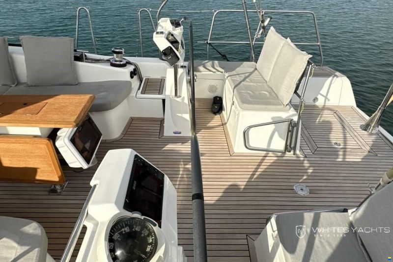 Beneteau Oceanis 58