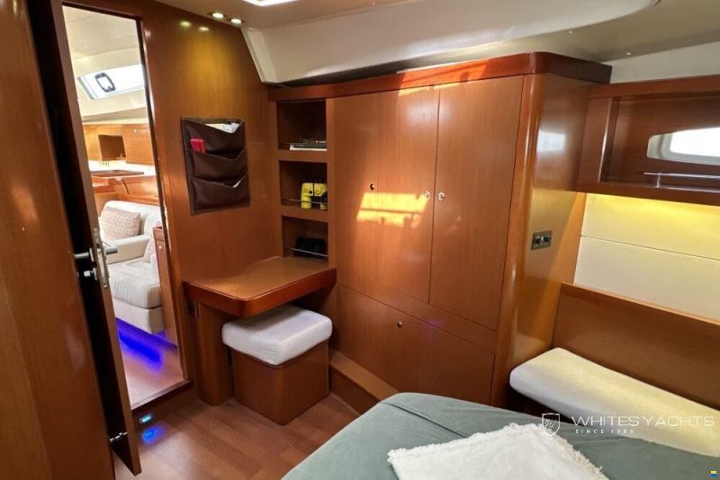 Beneteau Oceanis 58