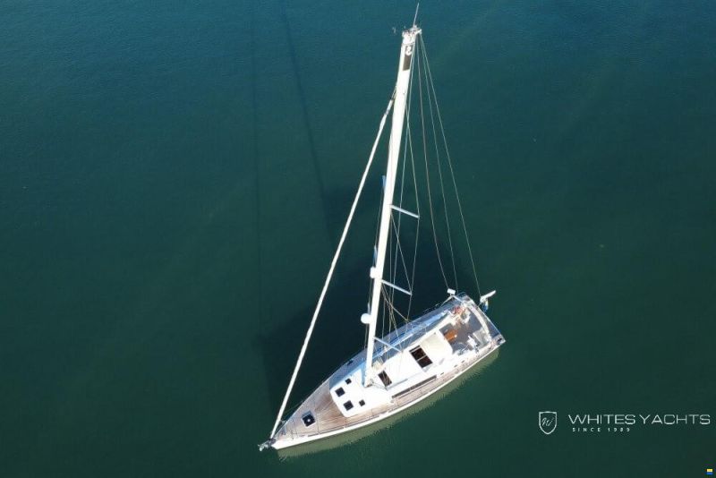 Beneteau Oceanis 58