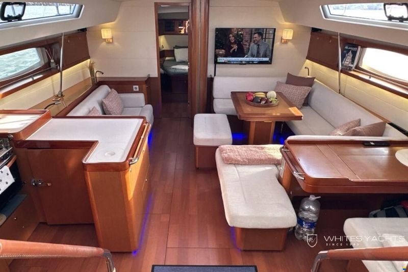 Beneteau Oceanis 58