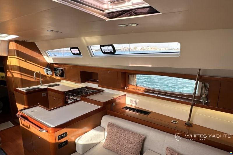 Beneteau Oceanis 58