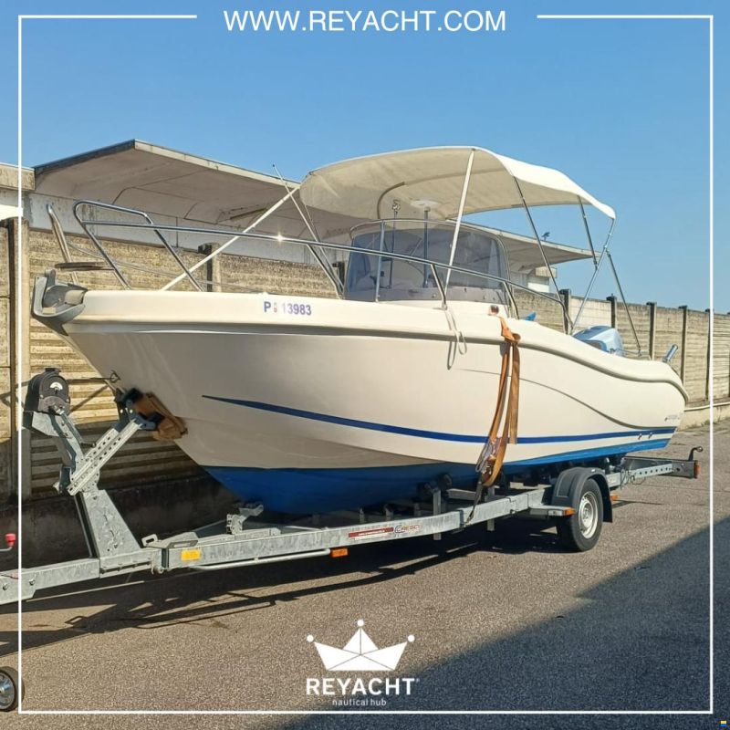 Cantieri Nautici Ferrario Navajo 23