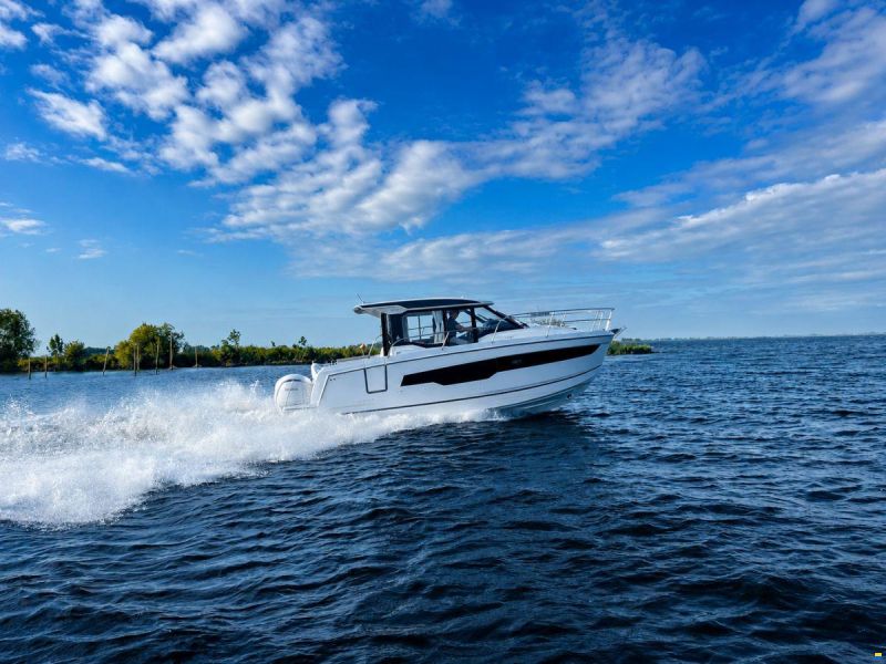 Jeanneau Merry Fisher 895 serie 2