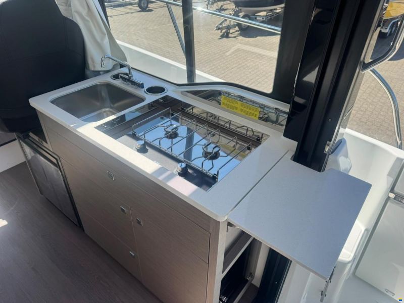 Jeanneau Merry Fisher 895 serie 2