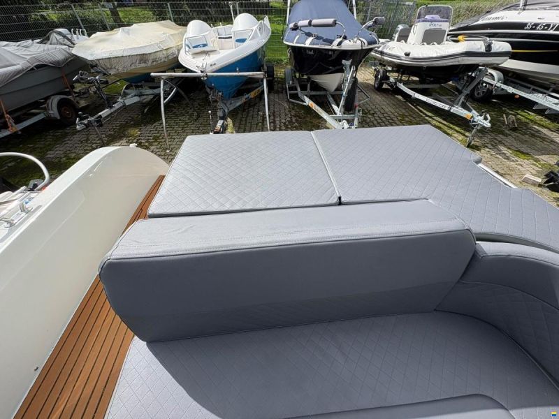Clever 63 Tender