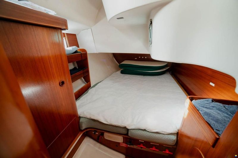 Beneteau Oceanis 400