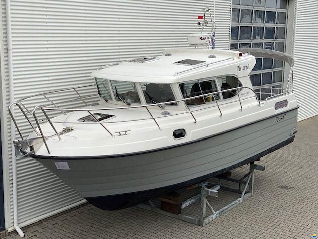 Viknes 880