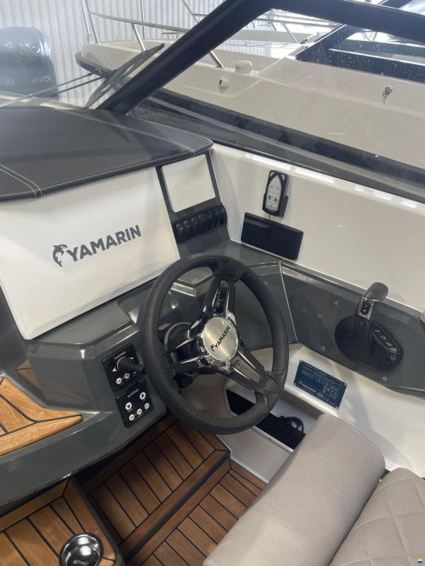 Yamarin 67 DC